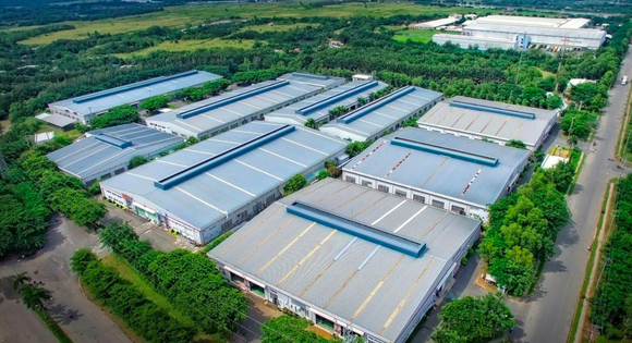 Thị trường logistics Việt Nam bùng nổ: Bất động sản cô …
