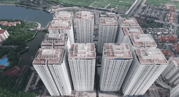 Khu chung cư đông dân nhất Hà Nội: Bên trong, cả 1 “th …