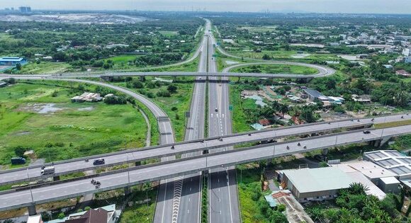 Chu kỳ công nghiệp hóa mới đang thay đổi “cuộc chơi …