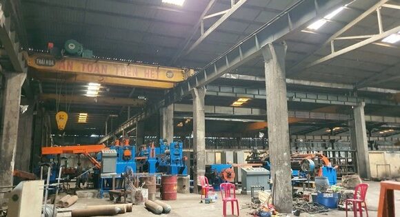 Ngân hàng thu giữ nhiều bất động sản giá trăm tỷ để  …
